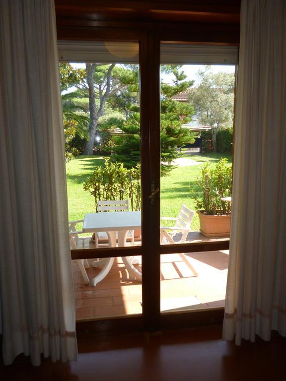 Il Geranio Villa Tirrenia Room photo