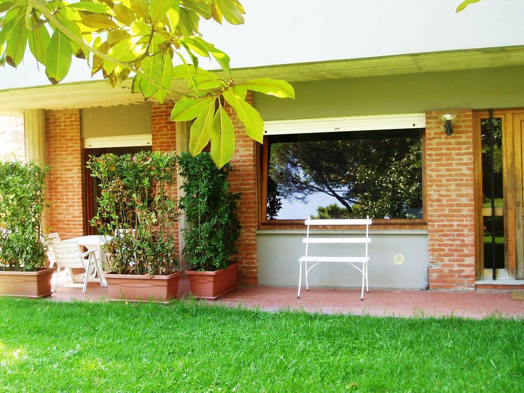 Il Geranio Villa Tirrenia Room photo