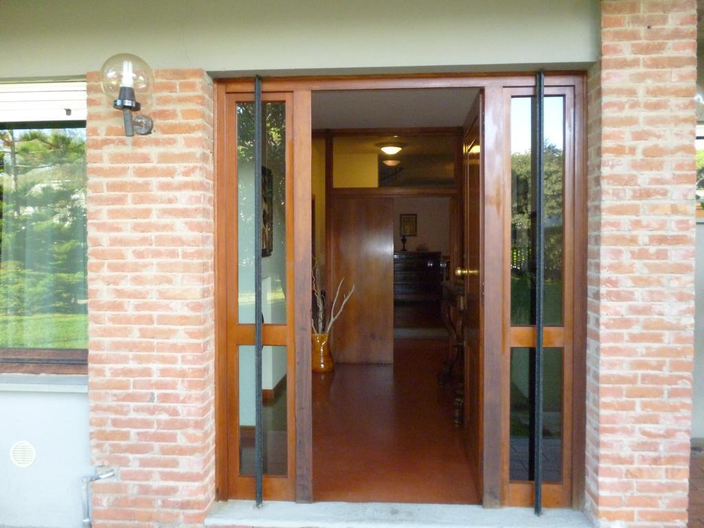 Il Geranio Villa Tirrenia Exterior photo
